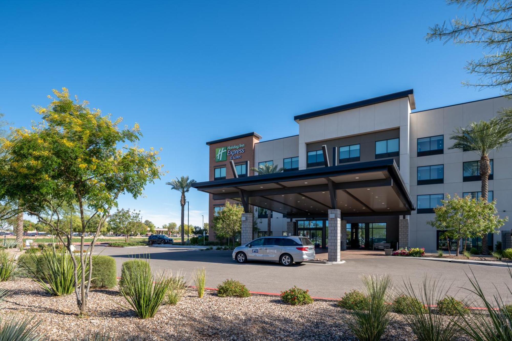 Holiday Inn Express & Suites - Gilbert - Mesa Gateway Airport Extérieur photo