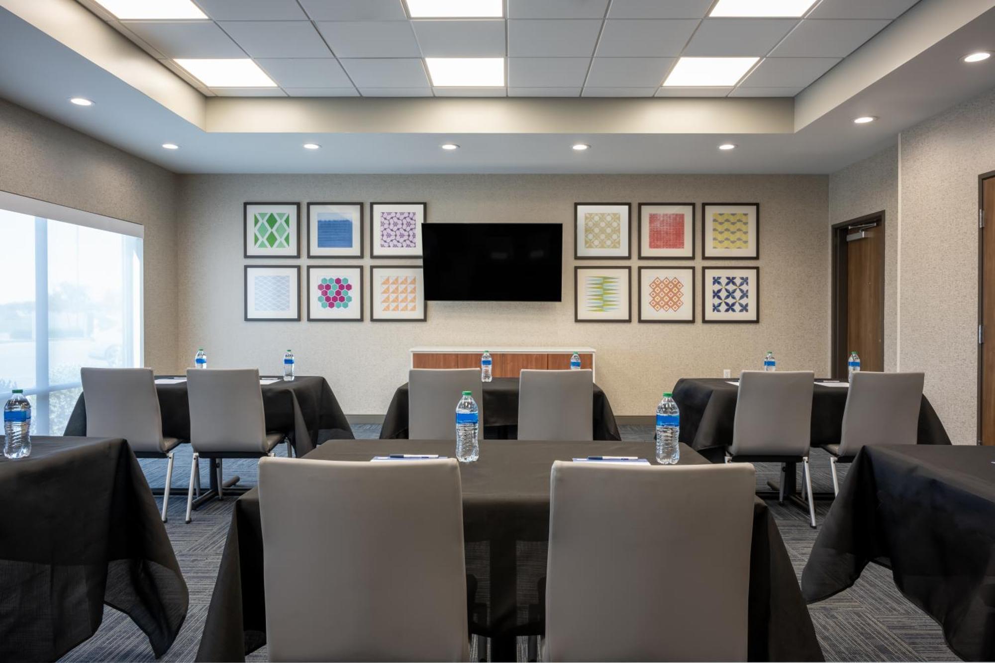 Holiday Inn Express & Suites - Gilbert - Mesa Gateway Airport Extérieur photo
